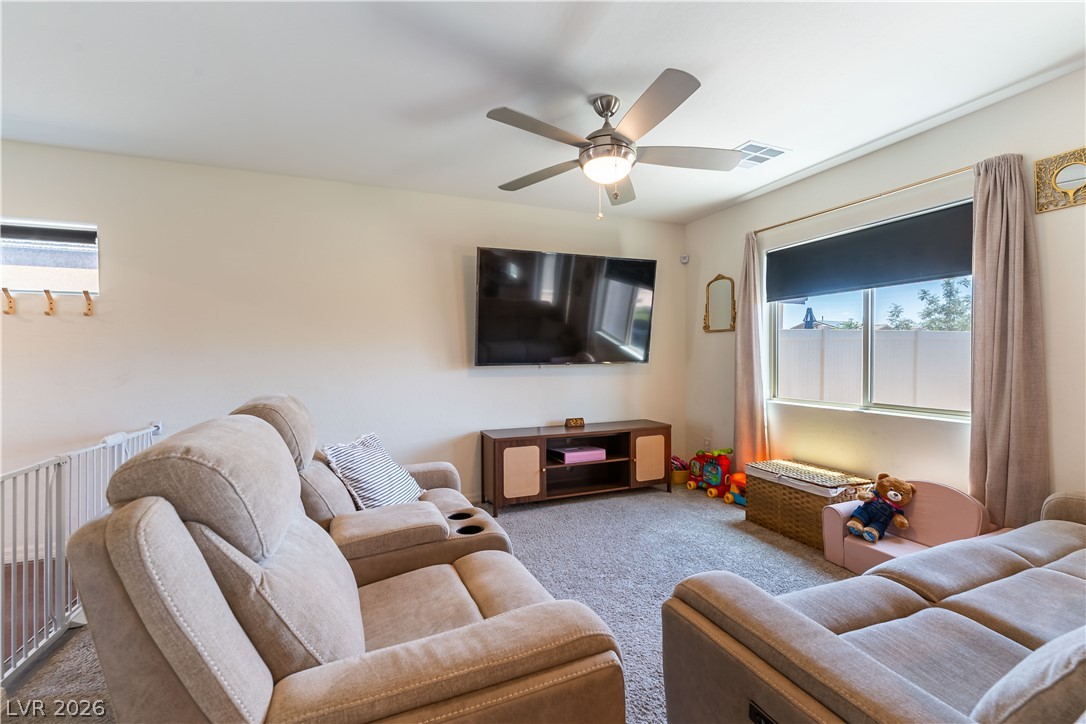 1589 Oro Grande Drive Property Photo 7