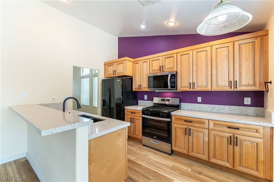 4620 Richins Lane Property Photo 10