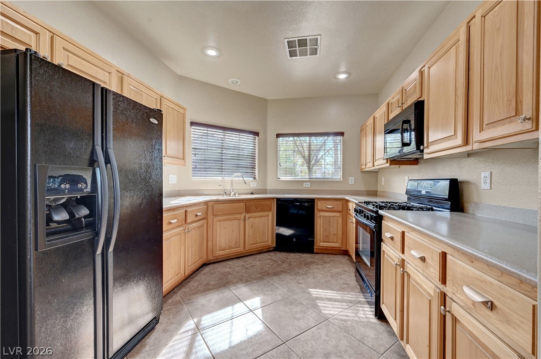 9468 Thatched Sunlight Court 0 Property Photo 6