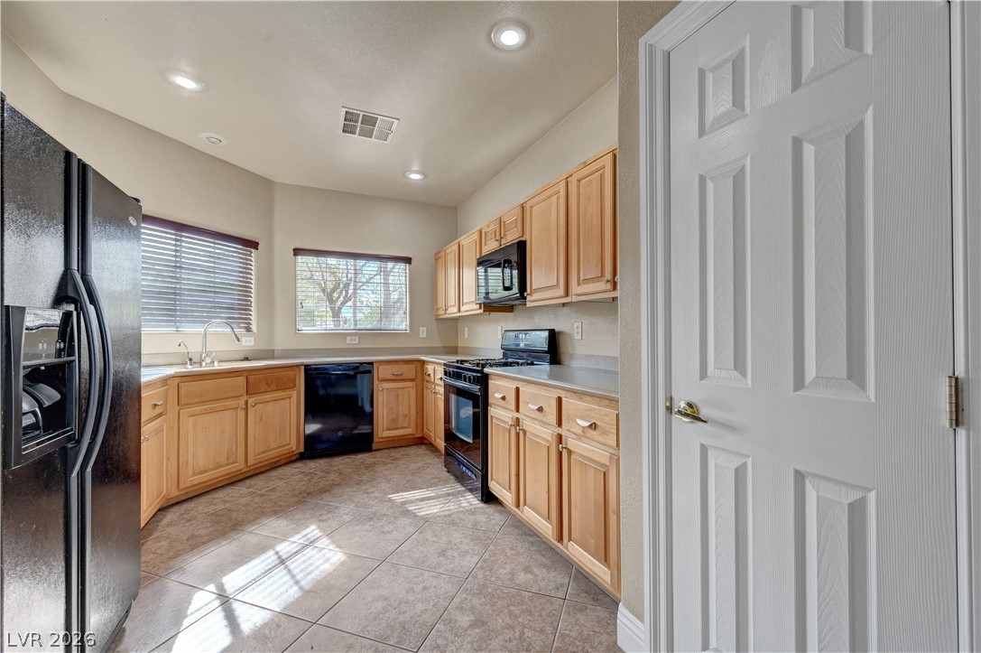 9468 Thatched Sunlight Court 0 Property Photo 13