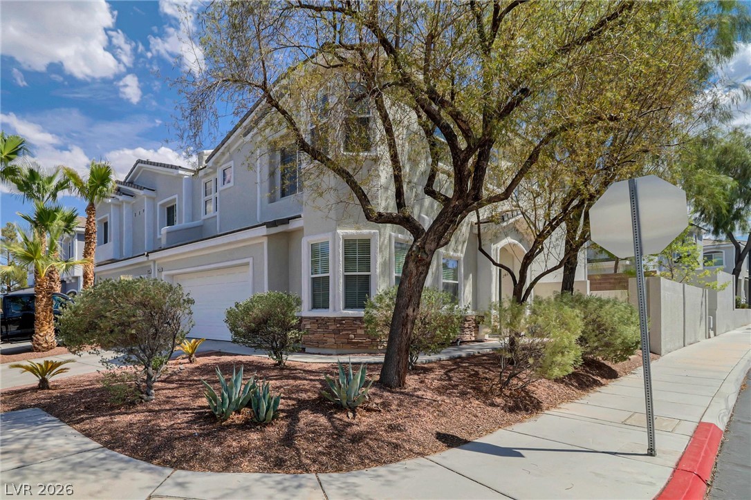 2423 Inspired Court Property Photo 1