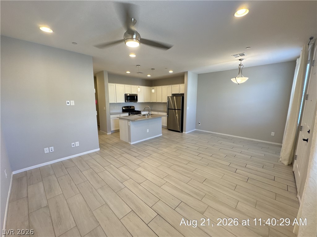 720 Sleeping City Avenue Property Photo 4