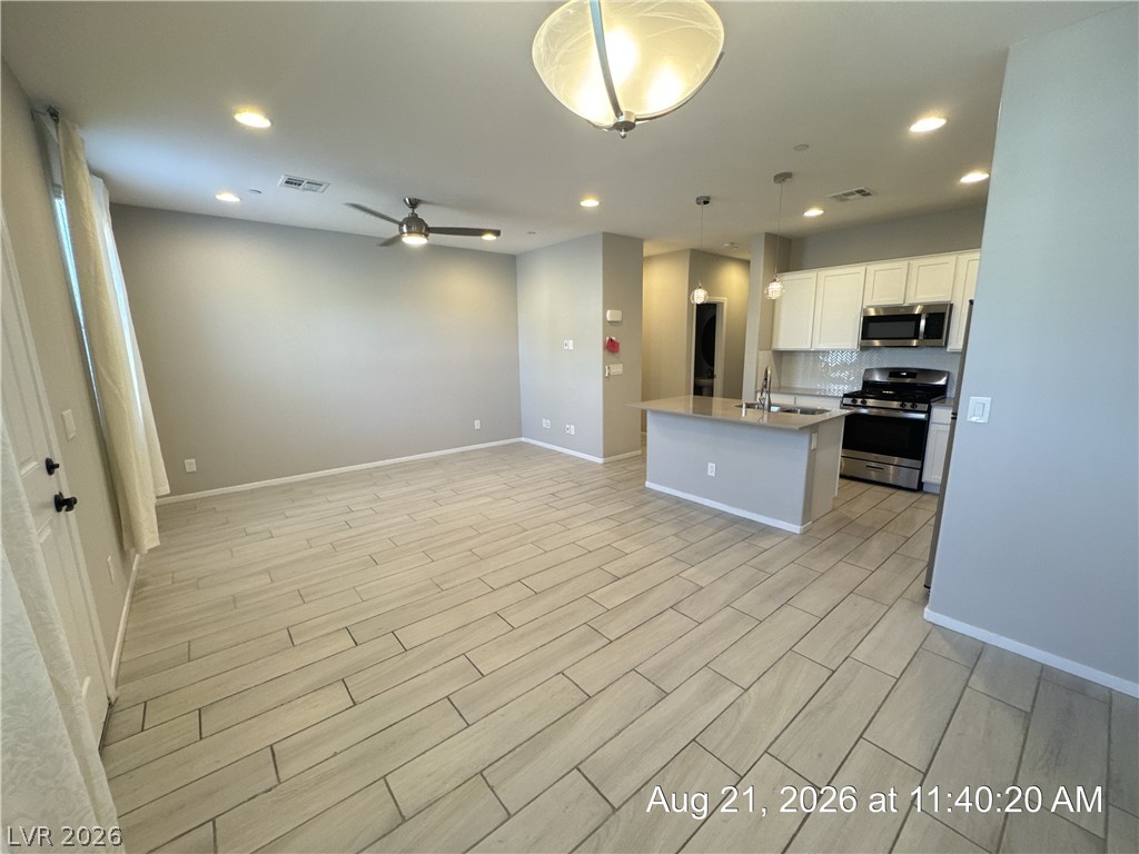720 Sleeping City Avenue Property Photo 5