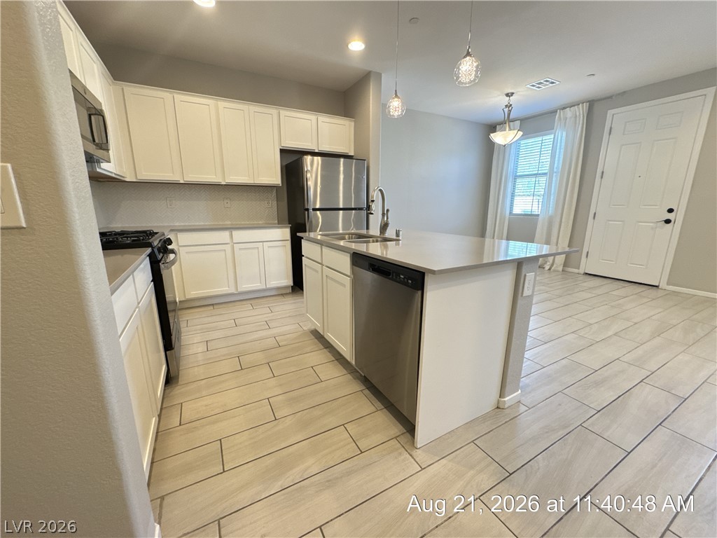 720 Sleeping City Avenue Property Photo 8
