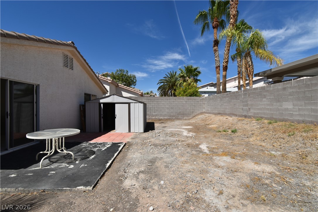 8012 Revolver Avenue Property Photo 18