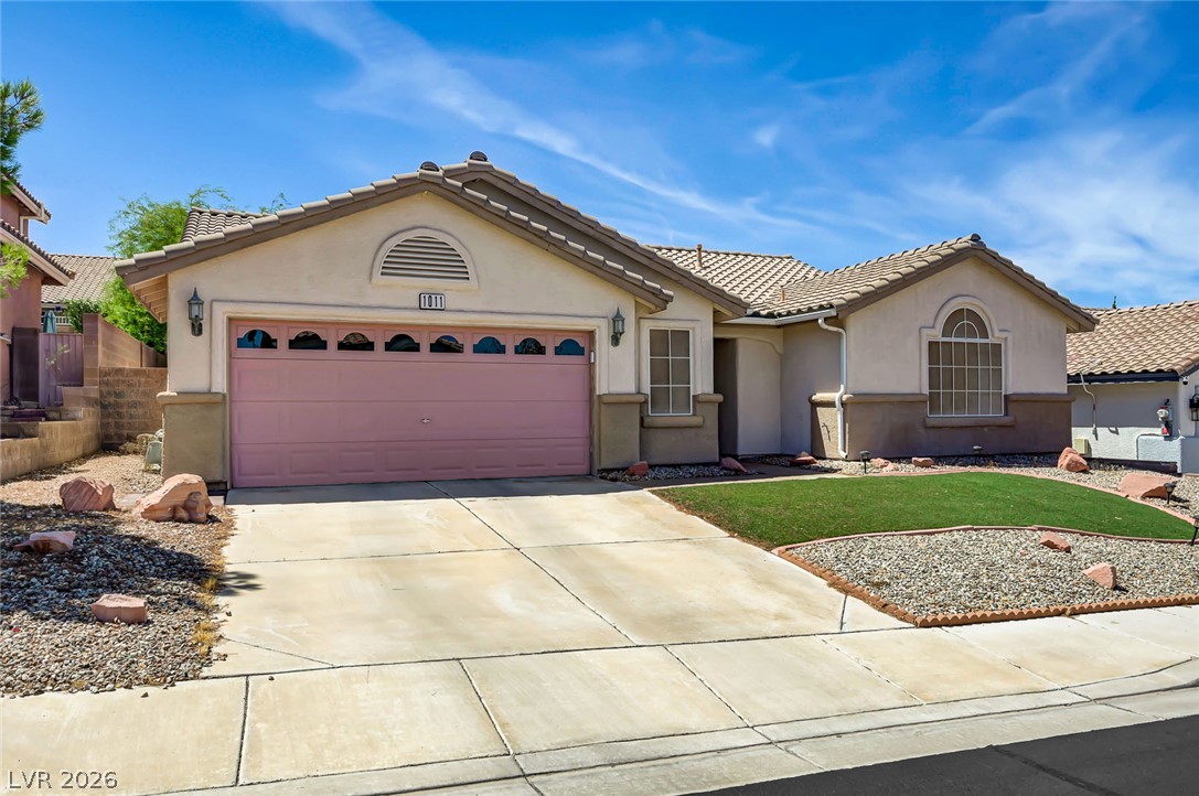 1011 Rose River Court Property Photo 3
