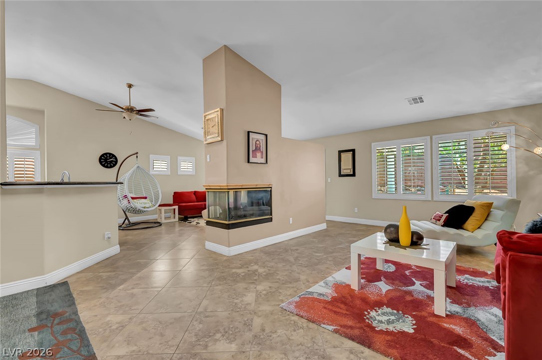 1011 Rose River Court Property Photo 10