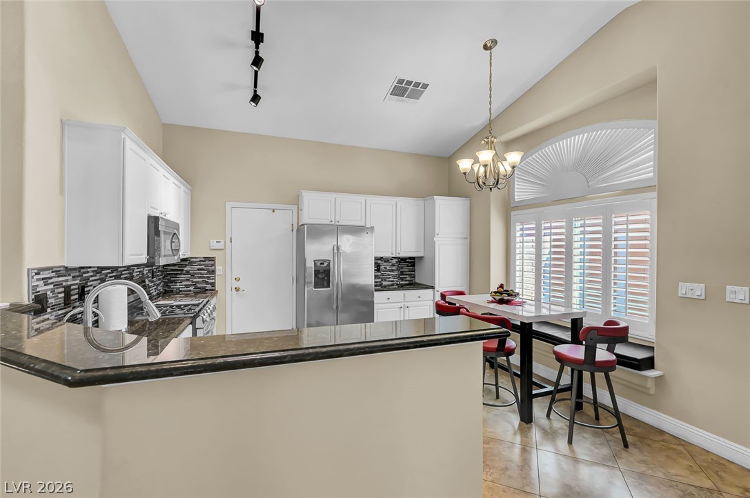 1011 Rose River Court Property Photo 17