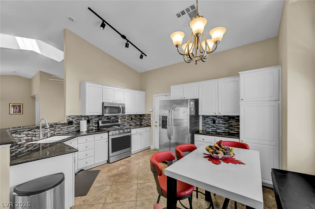 1011 Rose River Court Property Photo 20