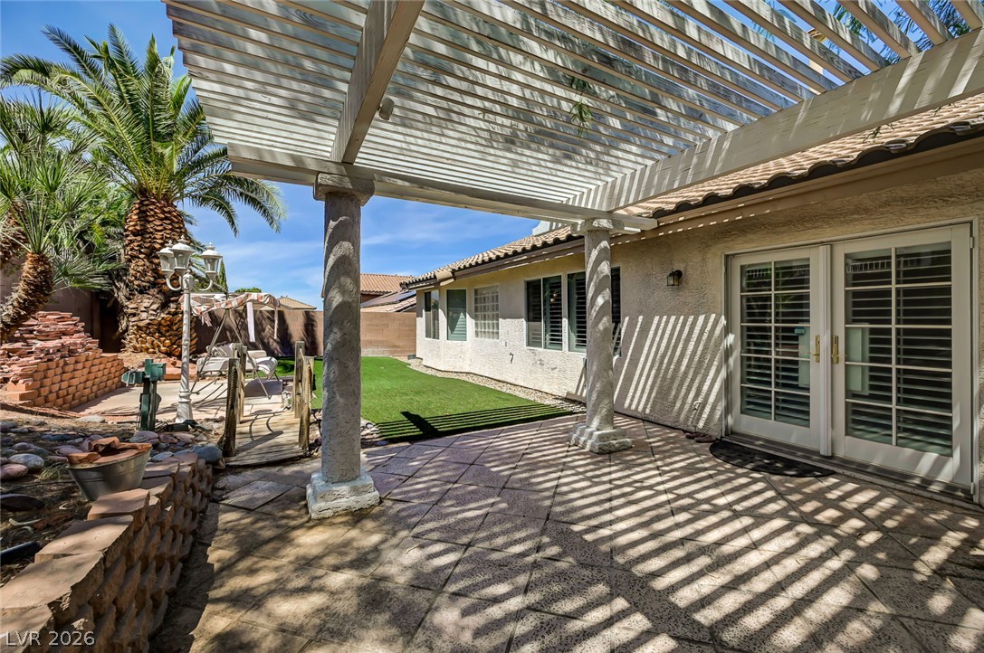 1011 Rose River Court Property Photo 45