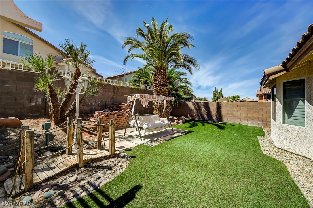 1011 Rose River Court Property Photo 46