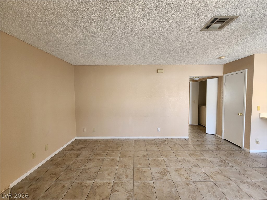 1412 Oak Rock Drive 102 Property Photo 6