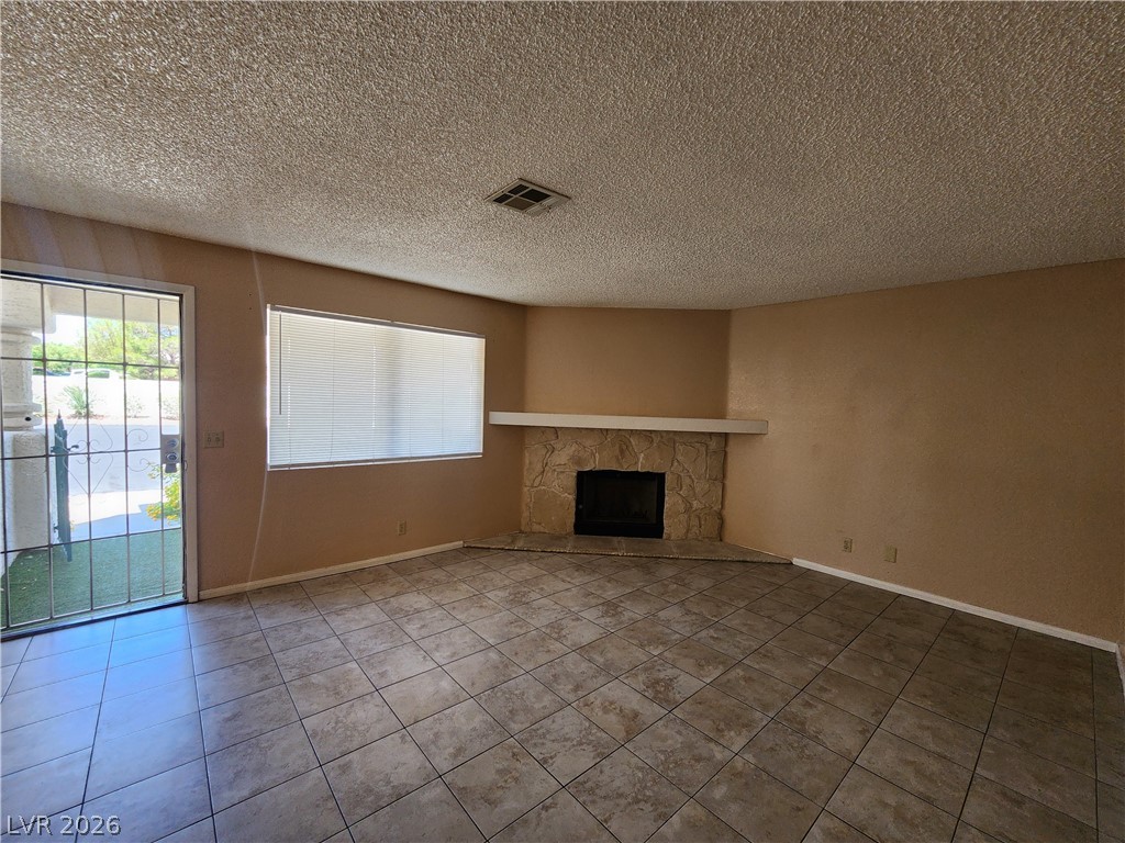 1412 Oak Rock Drive 102 Property Photo 8