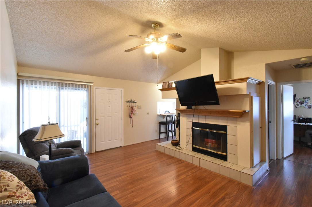 5851 Medallion Drive 101 Property Photo 7