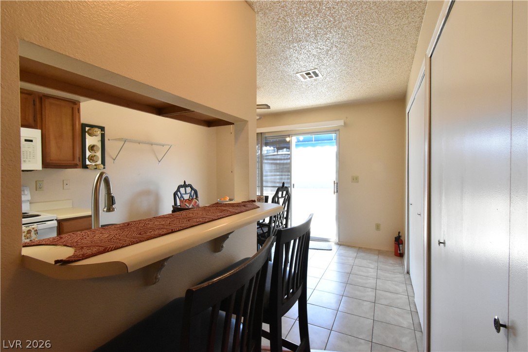 5851 Medallion Drive 101 Property Photo 9