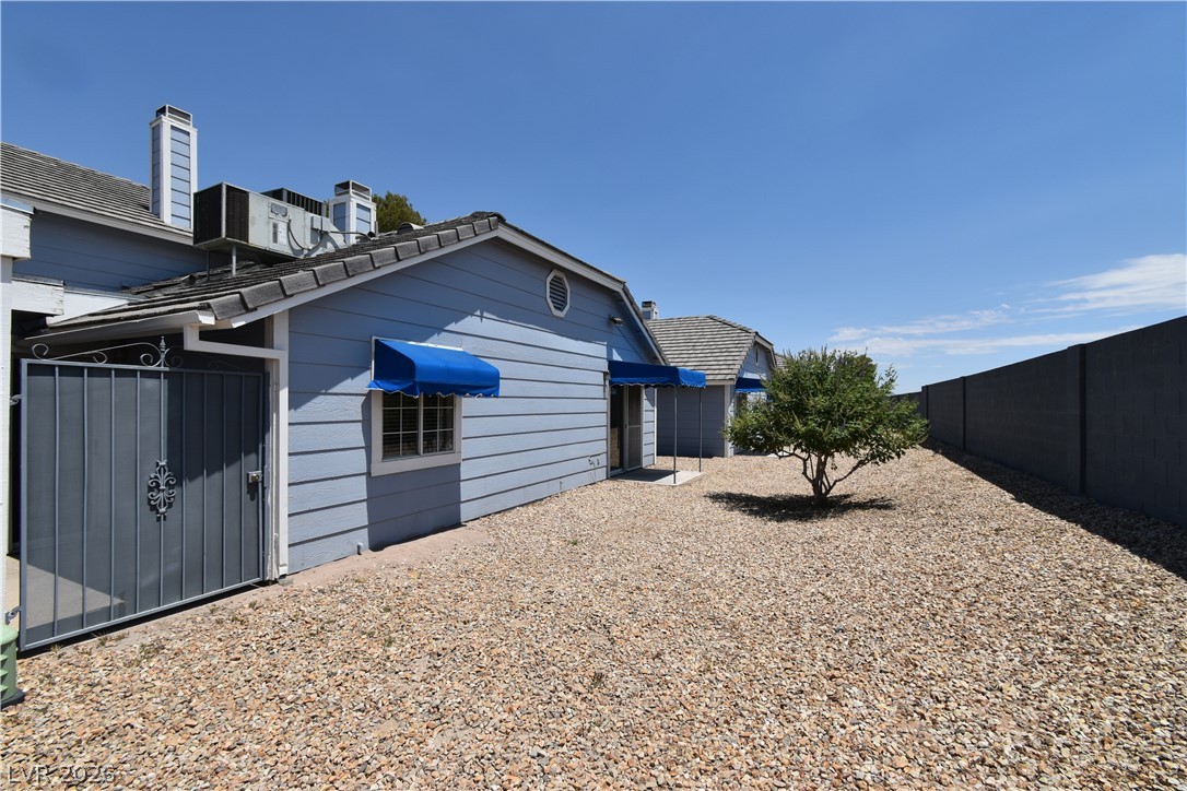 5851 Medallion Drive 101 Property Photo 27