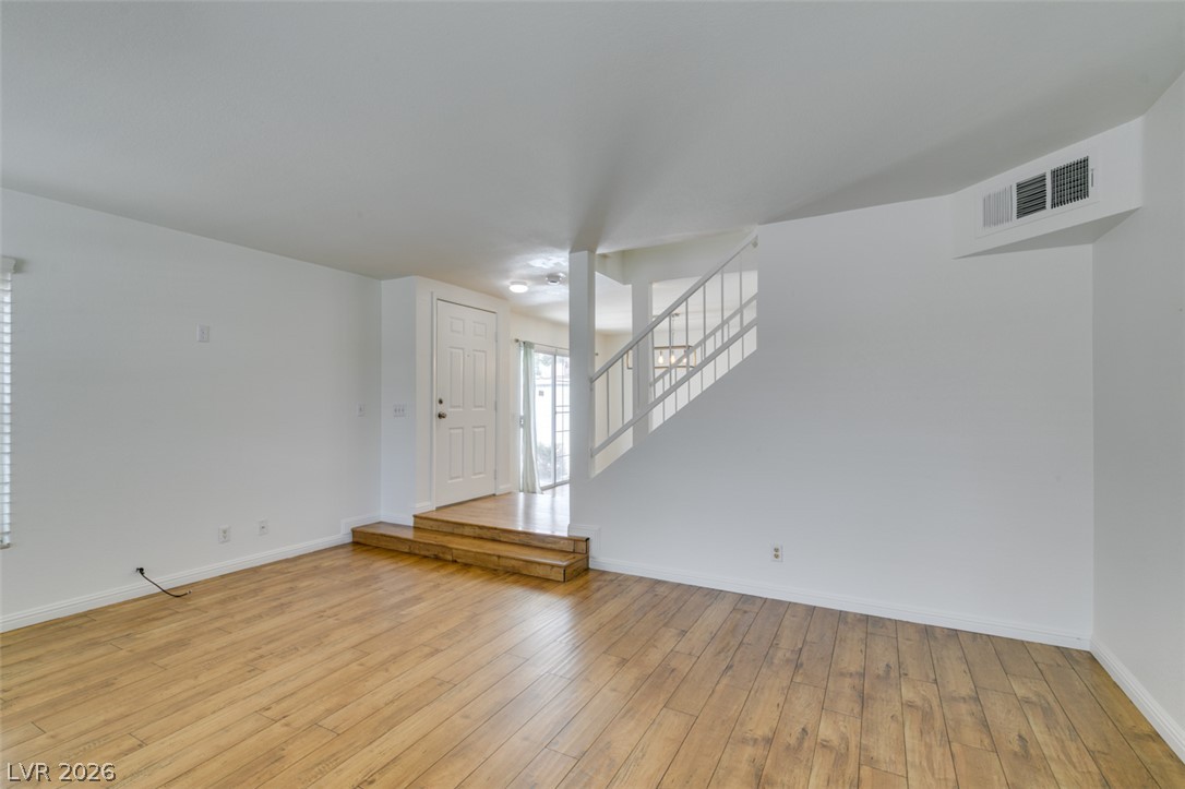 2838 Dawn Crossing Drive Property Photo 12