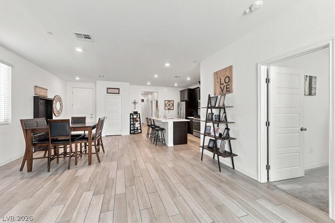 9476 White Fir Grove Court Property Photo 17