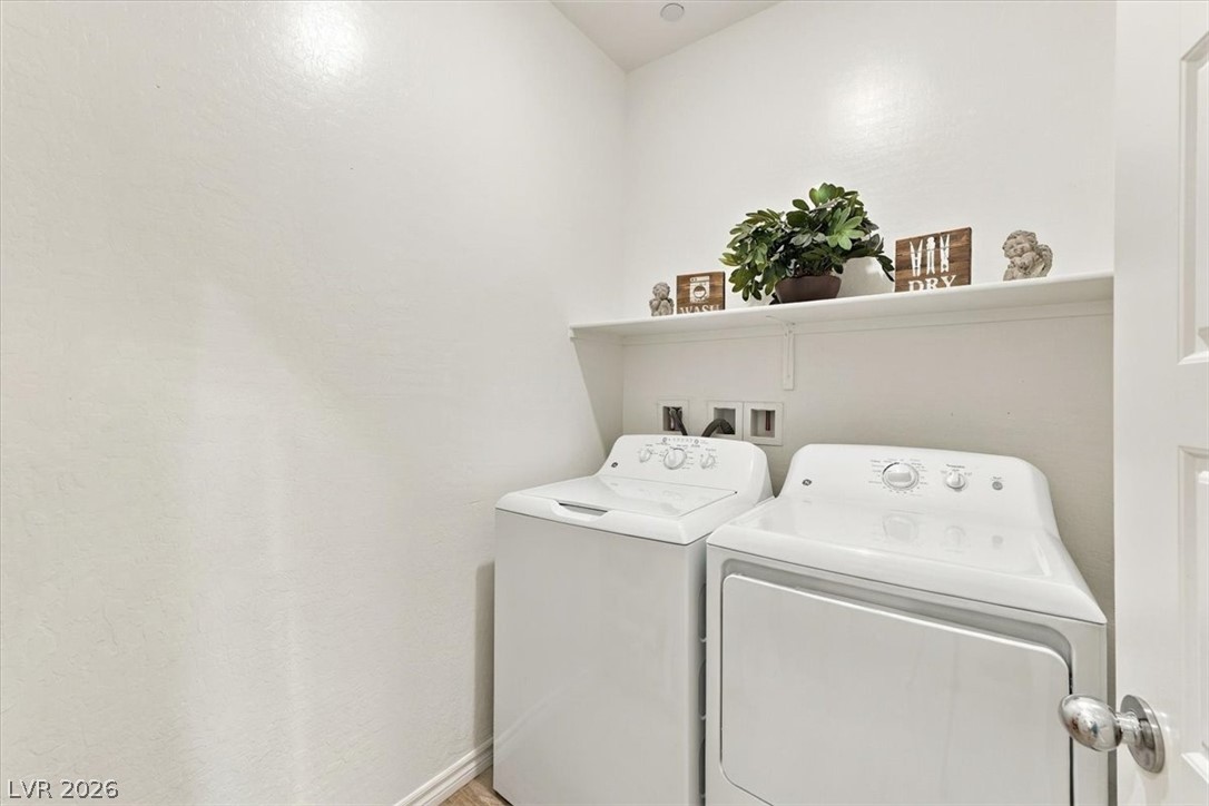 9476 White Fir Grove Court Property Photo 19