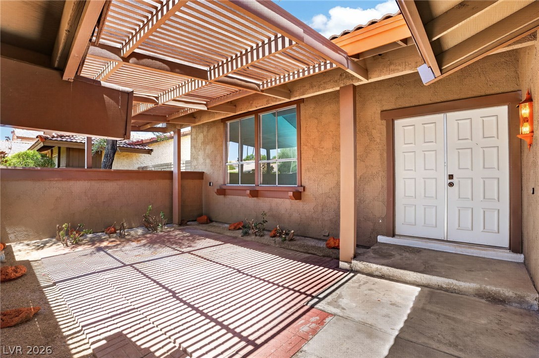 3670 Chama Avenue Property Photo 6