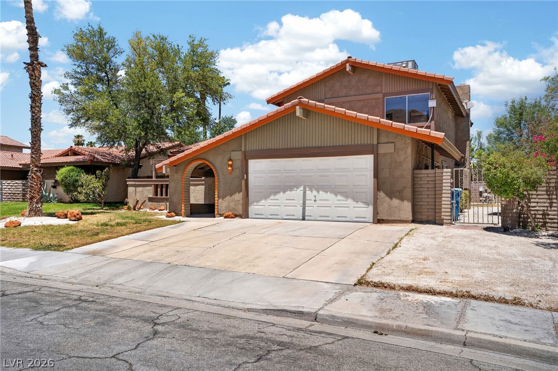 3670 Chama Avenue Property Photo 7