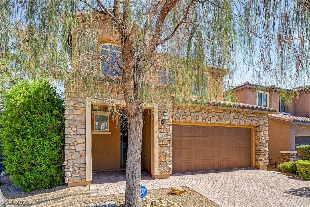 7028 Amapa Road Property Photo 6