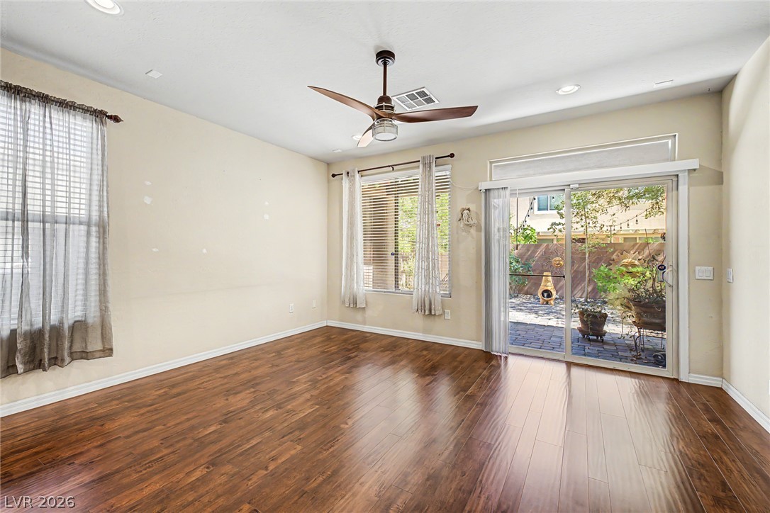 7028 Amapa Road Property Photo 8