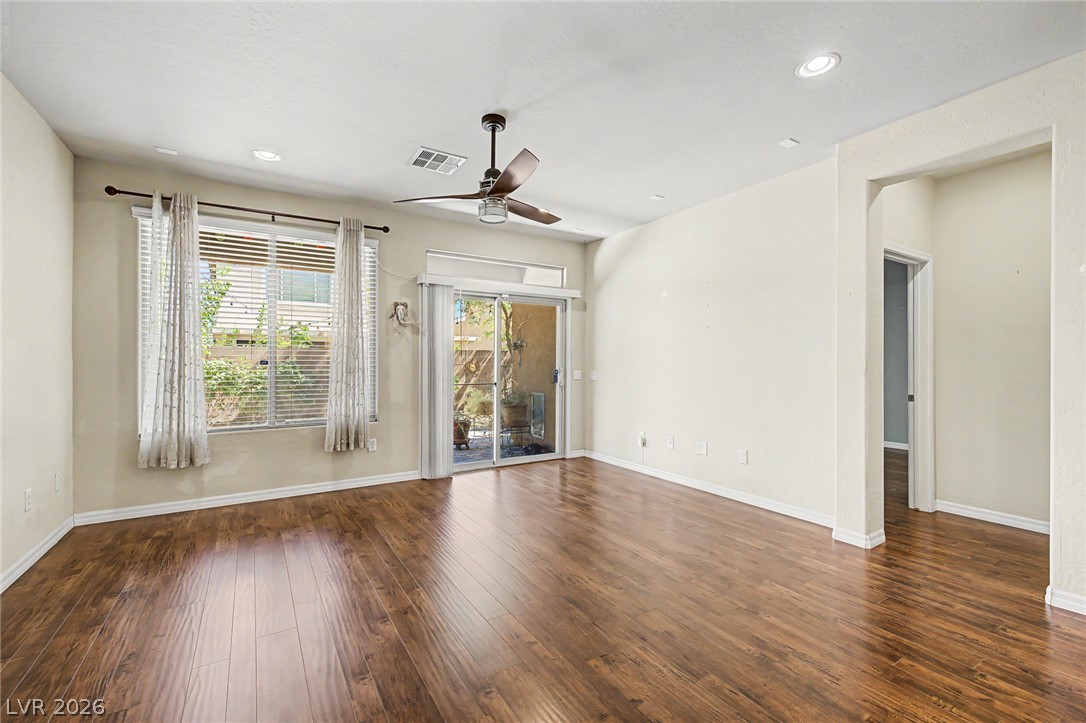7028 Amapa Road Property Photo 9