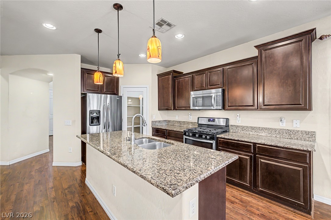 7028 Amapa Road Property Photo 13