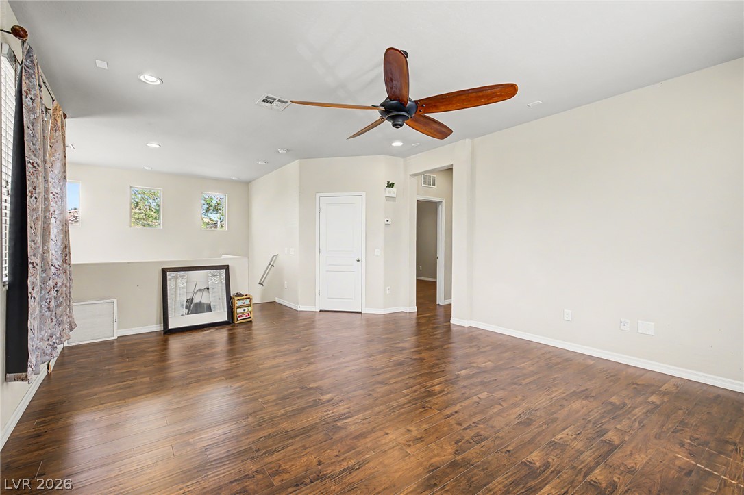 7028 Amapa Road Property Photo 22
