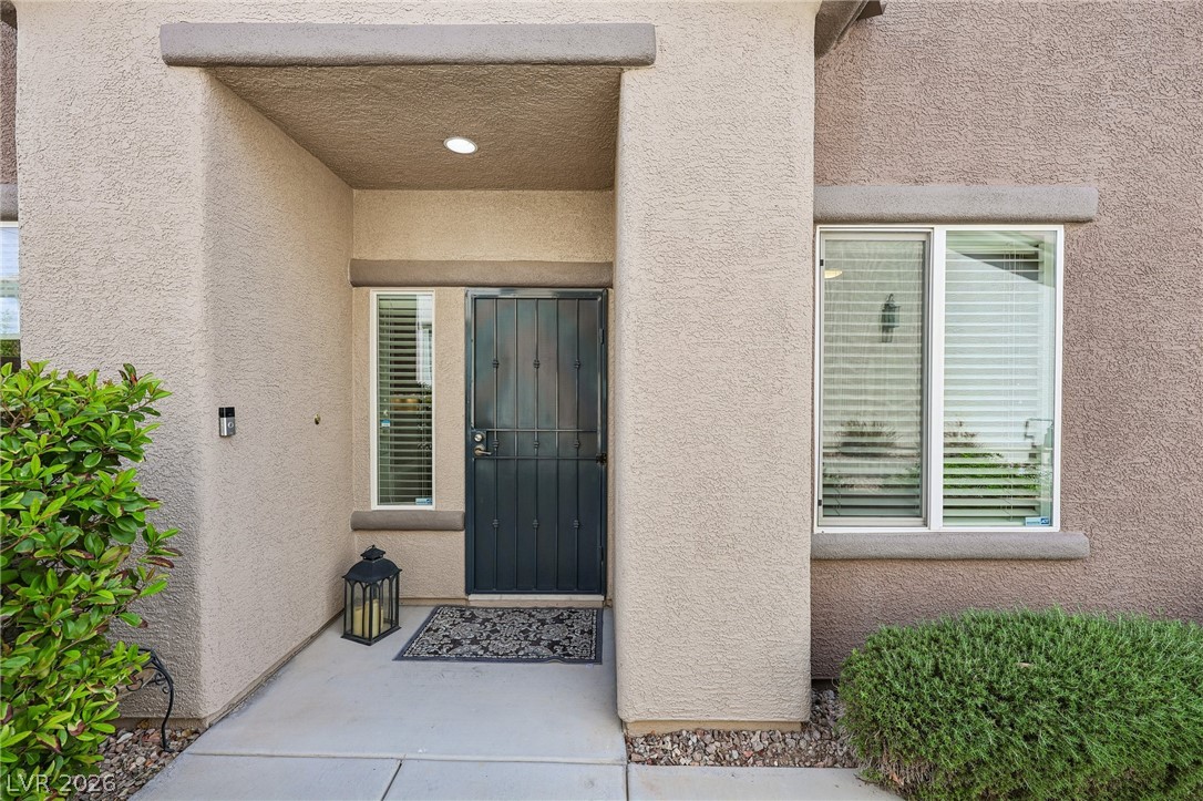 156 Pioneer Peak Place Property Photo 6