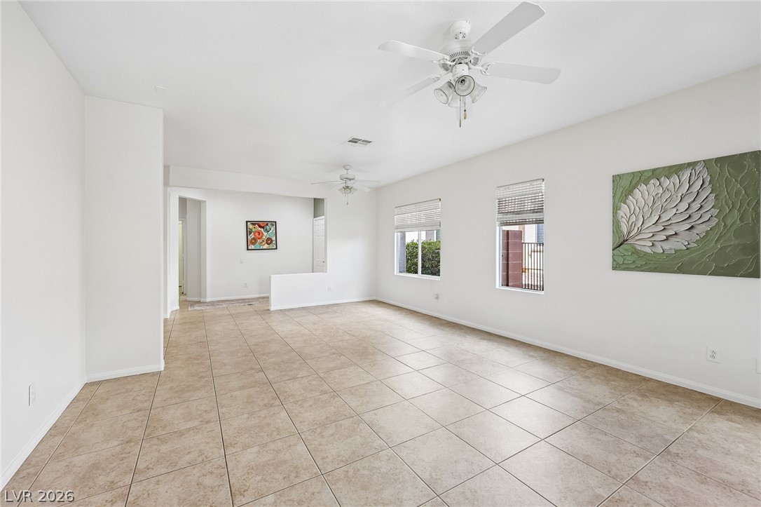 156 Pioneer Peak Place Property Photo 9