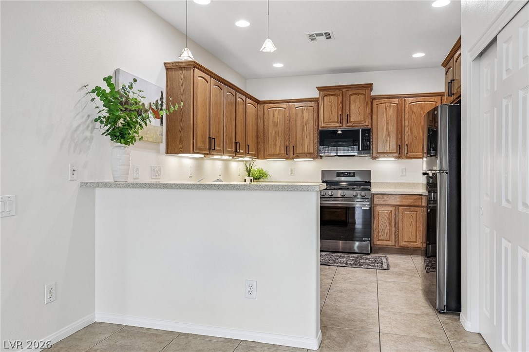 156 Pioneer Peak Place Property Photo 15
