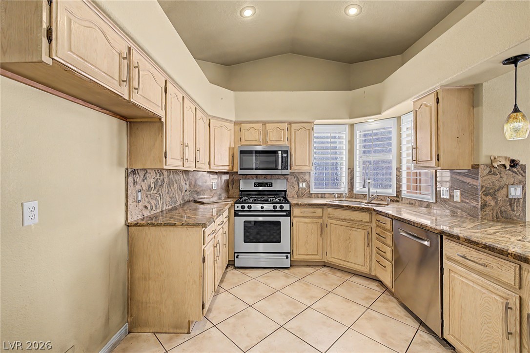 1118 Shady Run Terrace Property Photo 11