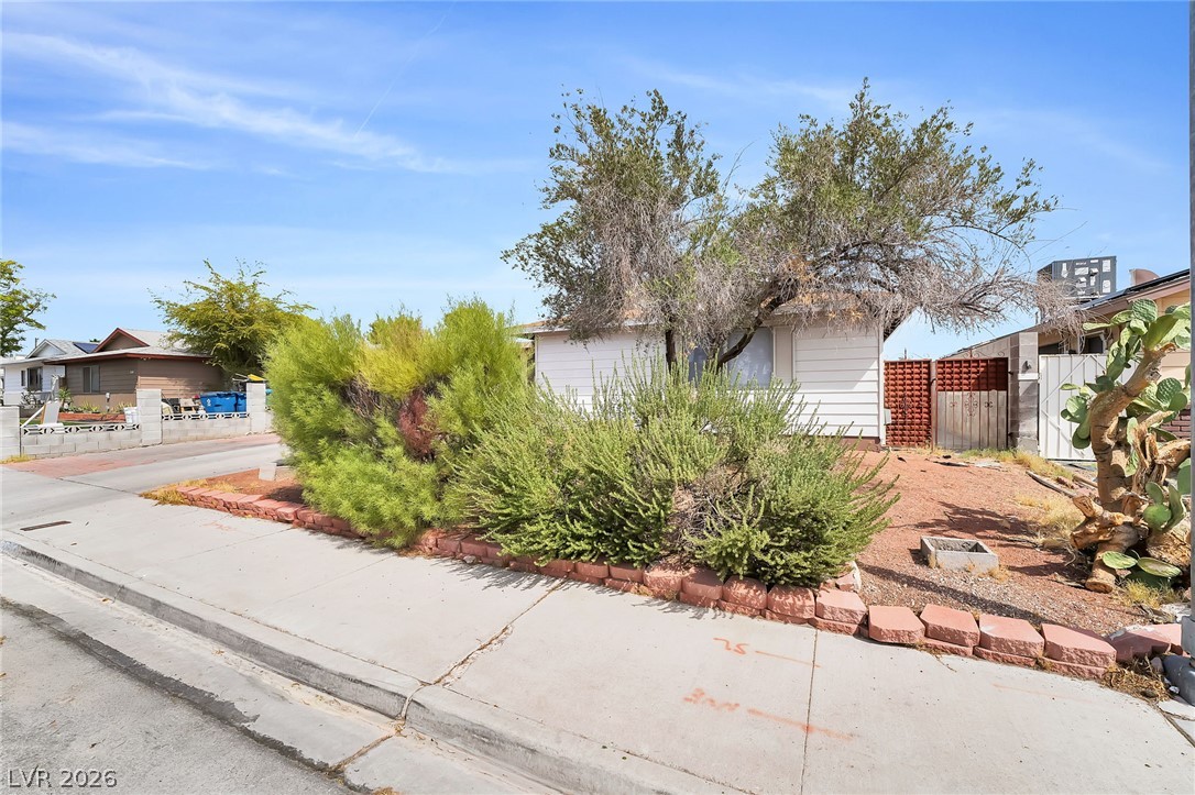4672 Rita Drive Property Photo 4