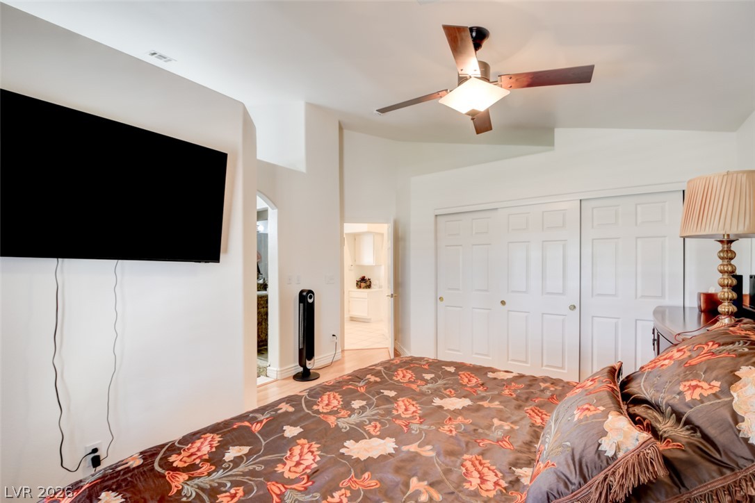 7365 Tamarind Avenue Property Photo 17