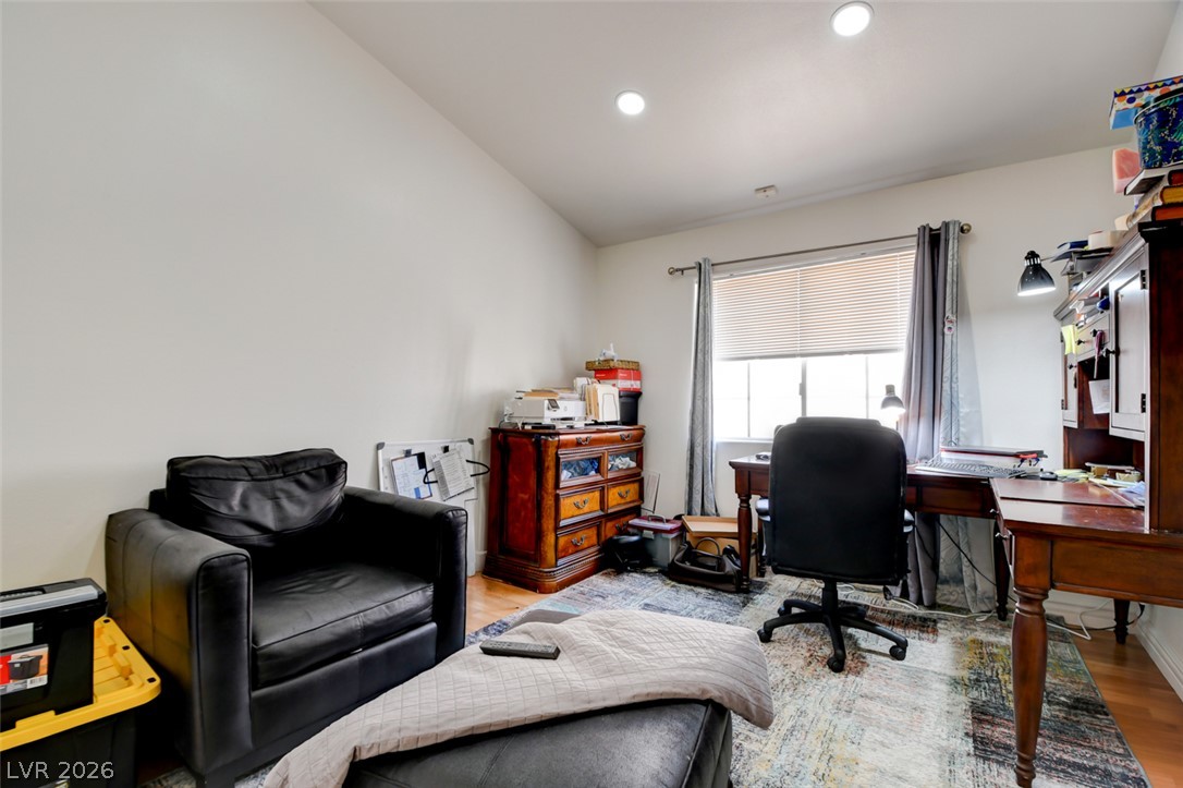 7365 Tamarind Avenue Property Photo 24