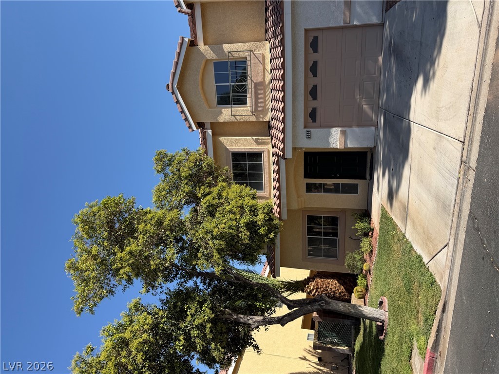 6444 Hillside Brook Avenue Property Photo 1