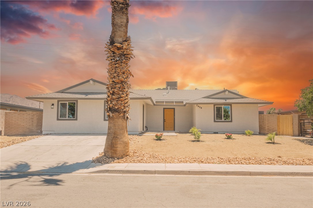 2454 Winterwood Boulevard Property Photo 3