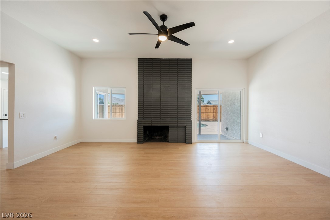 2454 Winterwood Boulevard Property Photo 8