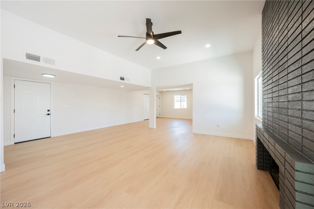 2454 Winterwood Boulevard Property Photo 9