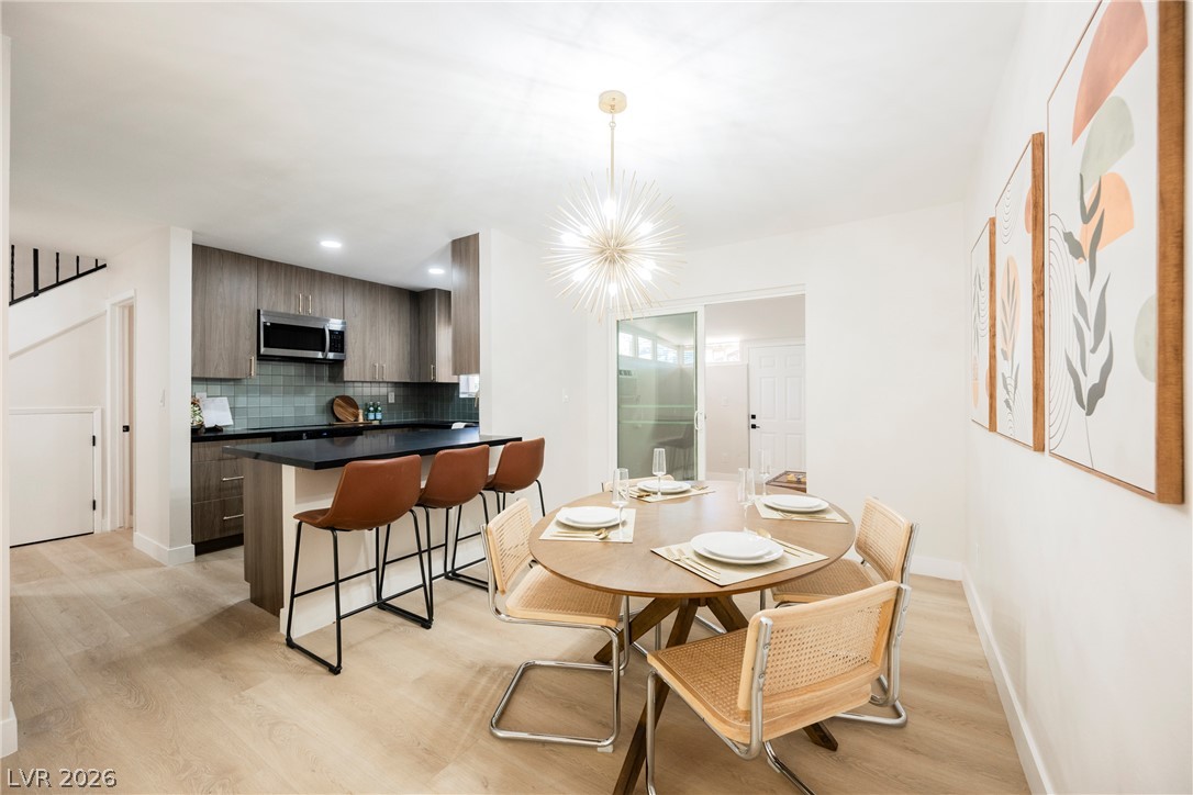608 Tam O Shanter Property Photo 1