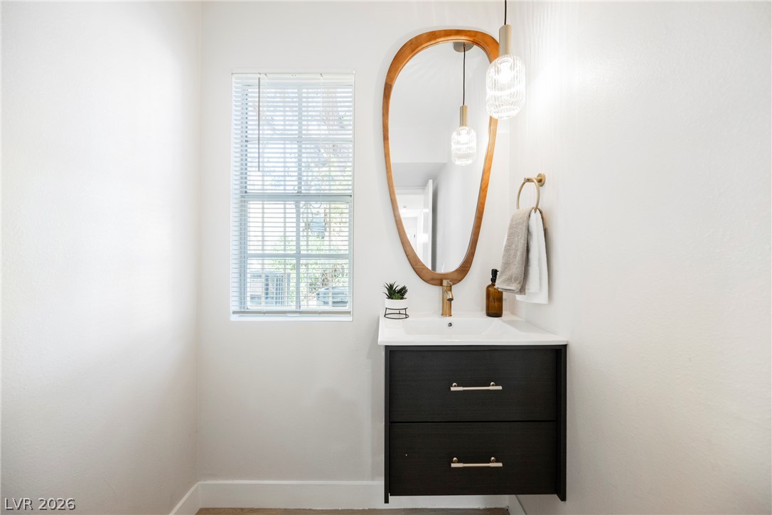 608 Tam O Shanter Property Photo 18