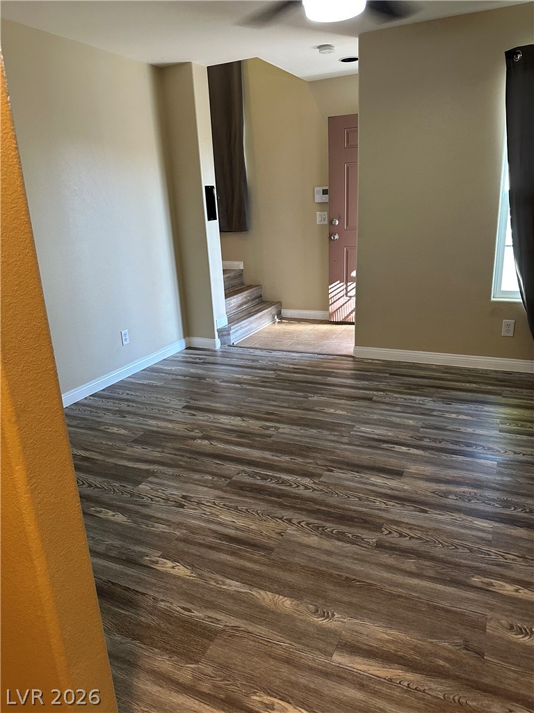 9057 Intriguing Avenue Property Photo 7