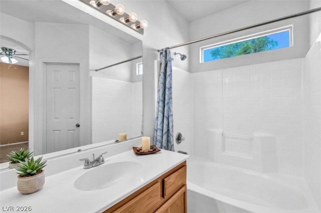 5319 Crestpoint Watch Court Property Photo 13