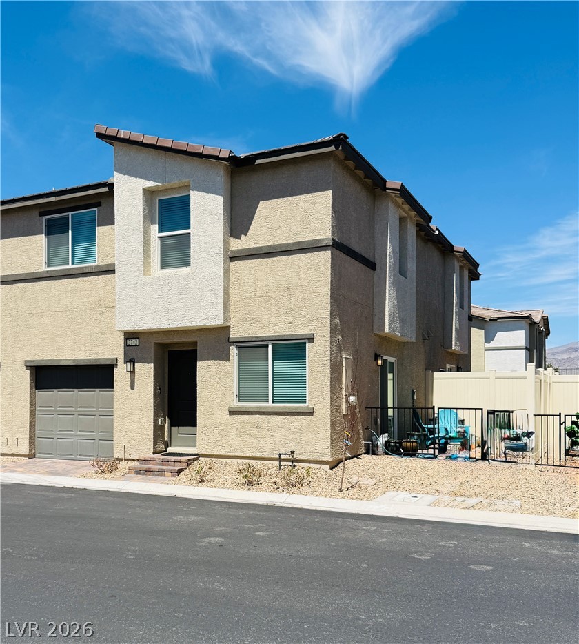 2742 Matador Red Avenue Property Photo 2