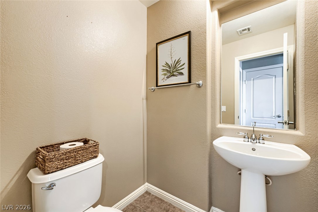 8304 Seven Falls Street Property Photo 13