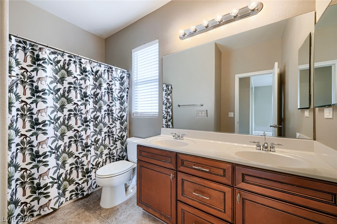 8304 Seven Falls Street Property Photo 22