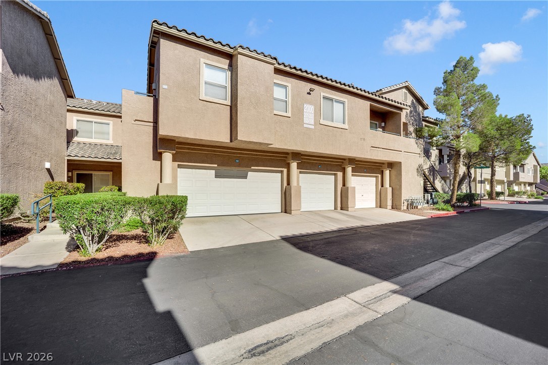 2000 Quarry Ridge Street 104 Property Photo 1