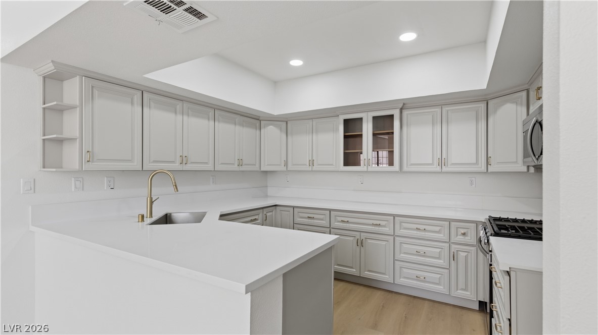 251 North Cimarron Road Property Photo 8